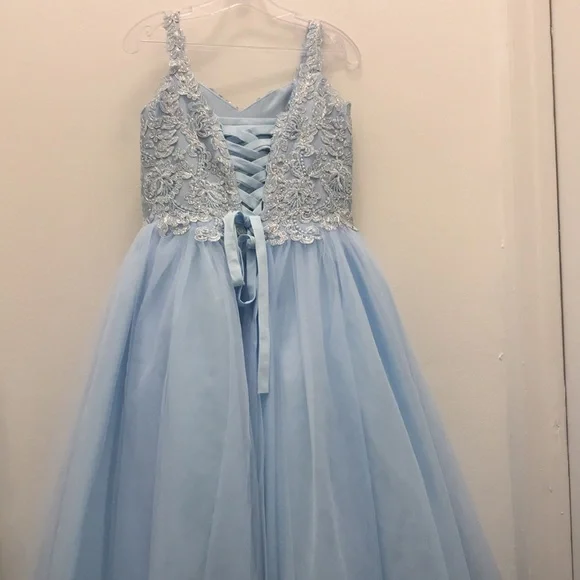 dress for 10 a 12 year old girl